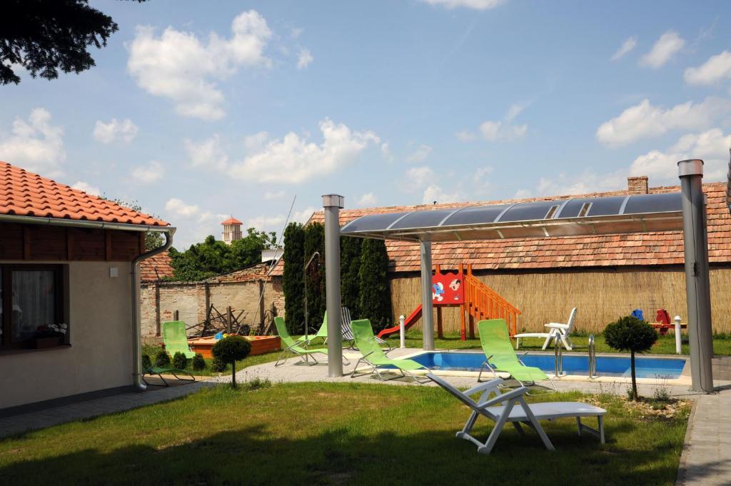 Arany Szolo Wellness Apartmanhaz Heviz Bagian luar foto