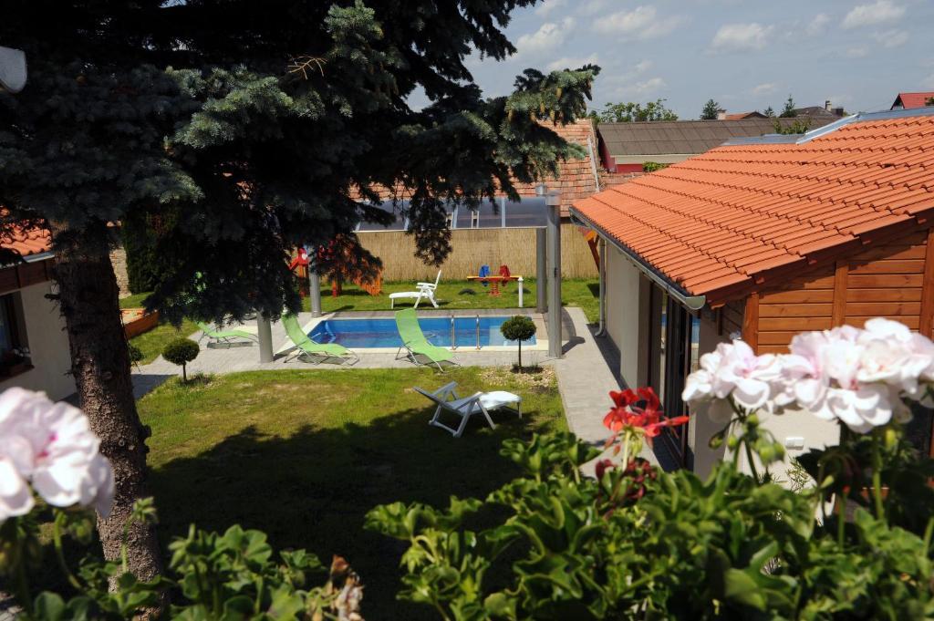 Arany Szolo Wellness Apartmanhaz Heviz Bagian luar foto